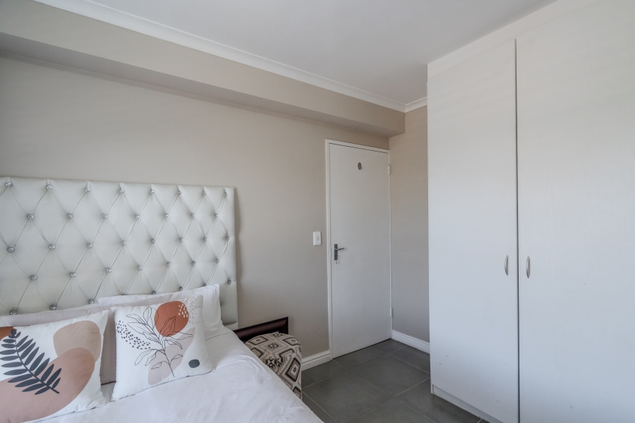 To Let 2 Bedroom Property for Rent in Century City Western Cape